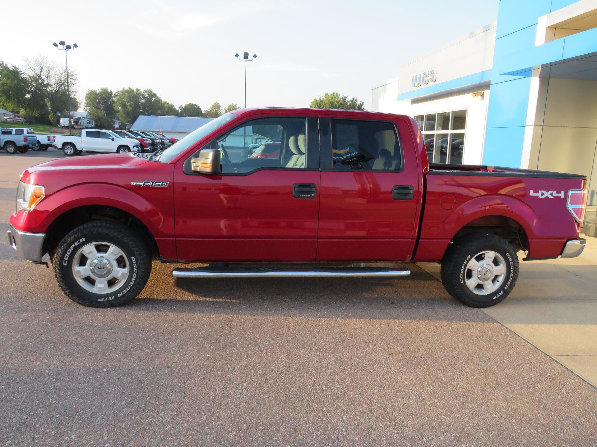 Used 2014 Ford F150 XLT w/ Equipment Group 301A Mid image 1