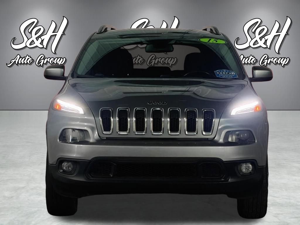 Used 2015 Jeep Cherokee Latitude w/ Cold Weather Group image 18