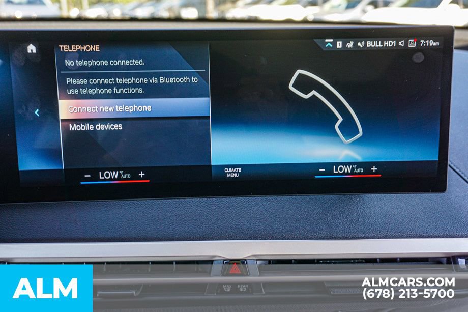 Used 2022 BMW iX xDrive50 w/ Dynamic Handling Package image 39