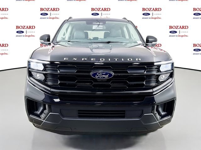 New 2025 Ford Expedition Active image 2