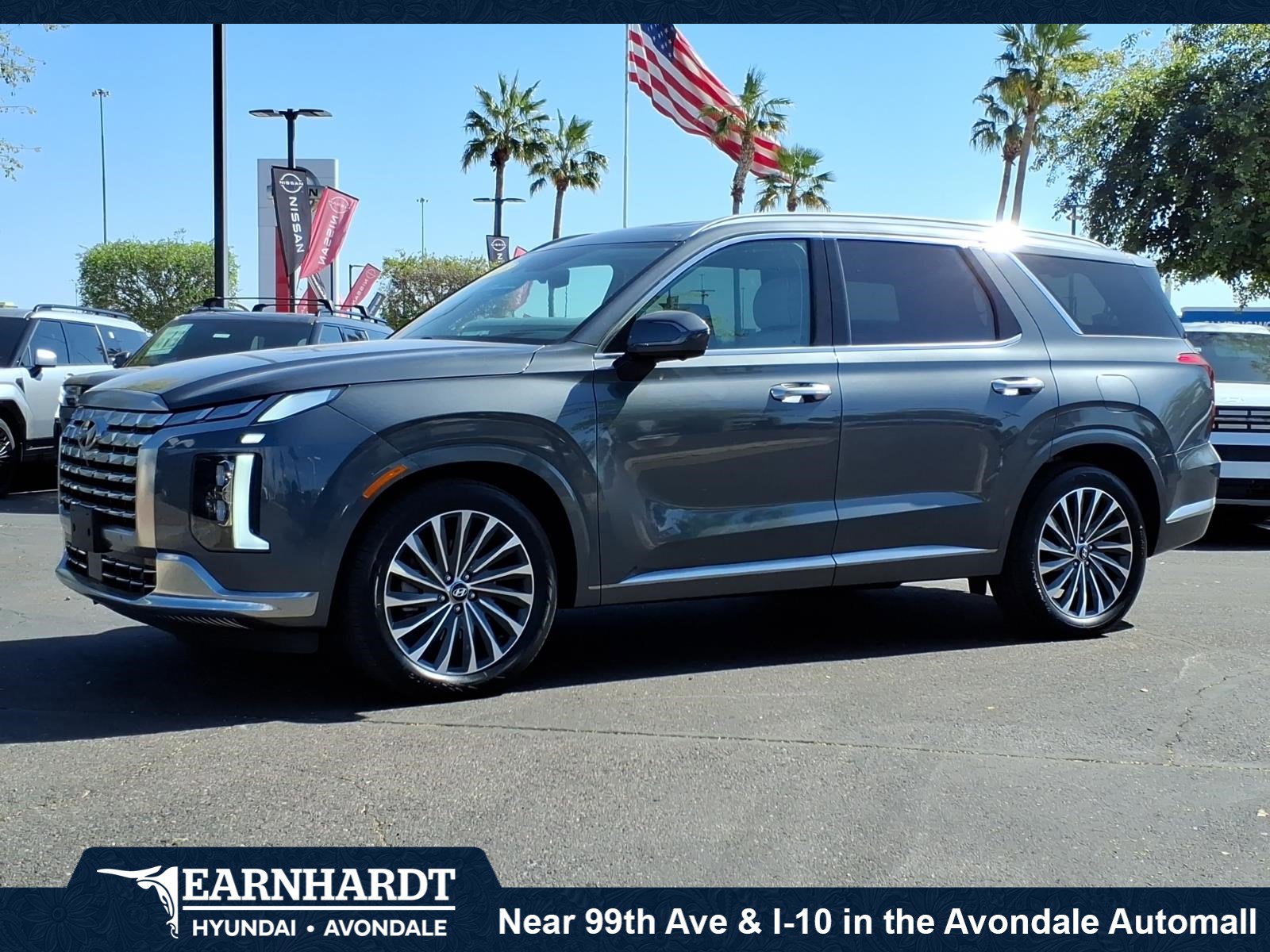 Used 2025 Hyundai Palisade Calligraphy image 1