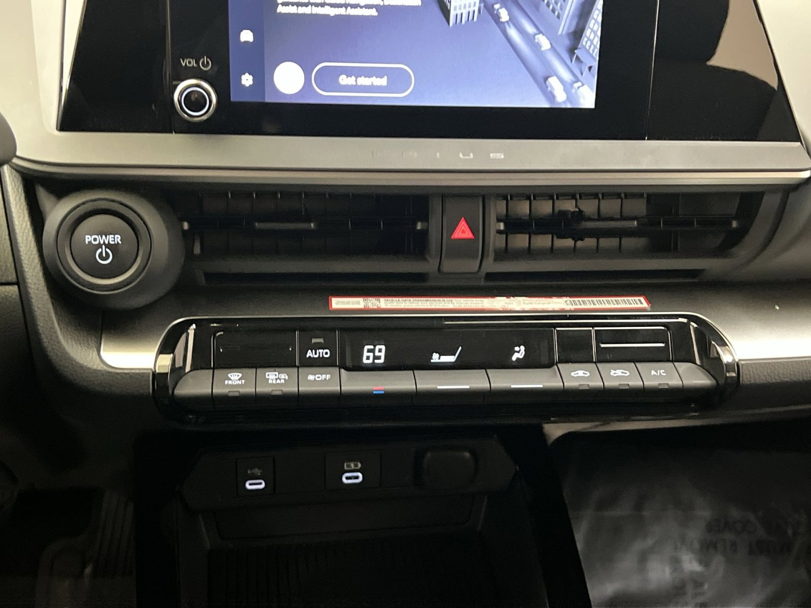 Used 2026 Toyota Prius LE image 19