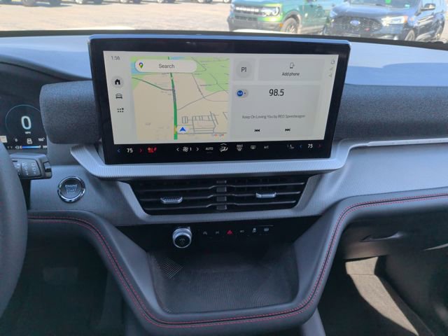 Used 2025 Ford Explorer ST-Line image 21