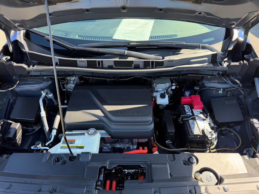 Used 2025 Nissan Leaf S FWD image 42