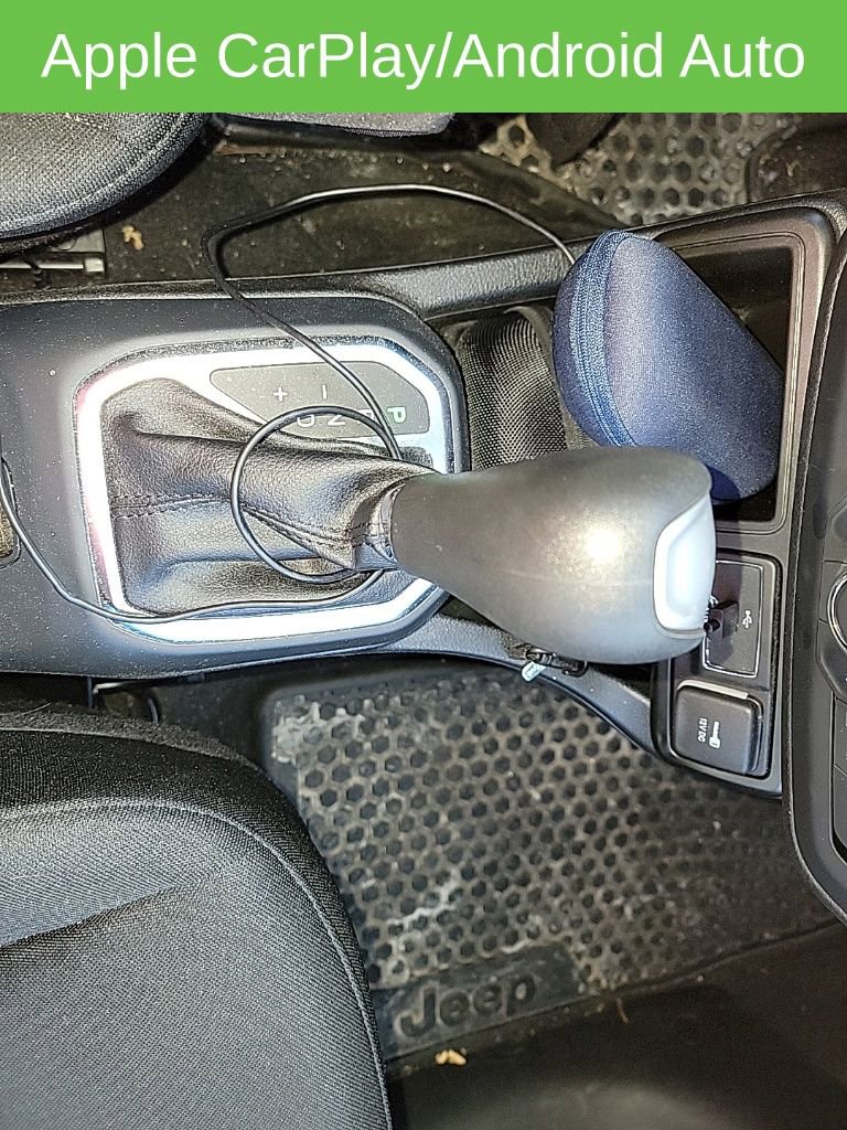 Used 2020 Jeep Renegade Latitude w/ Cold Weather Group image 31