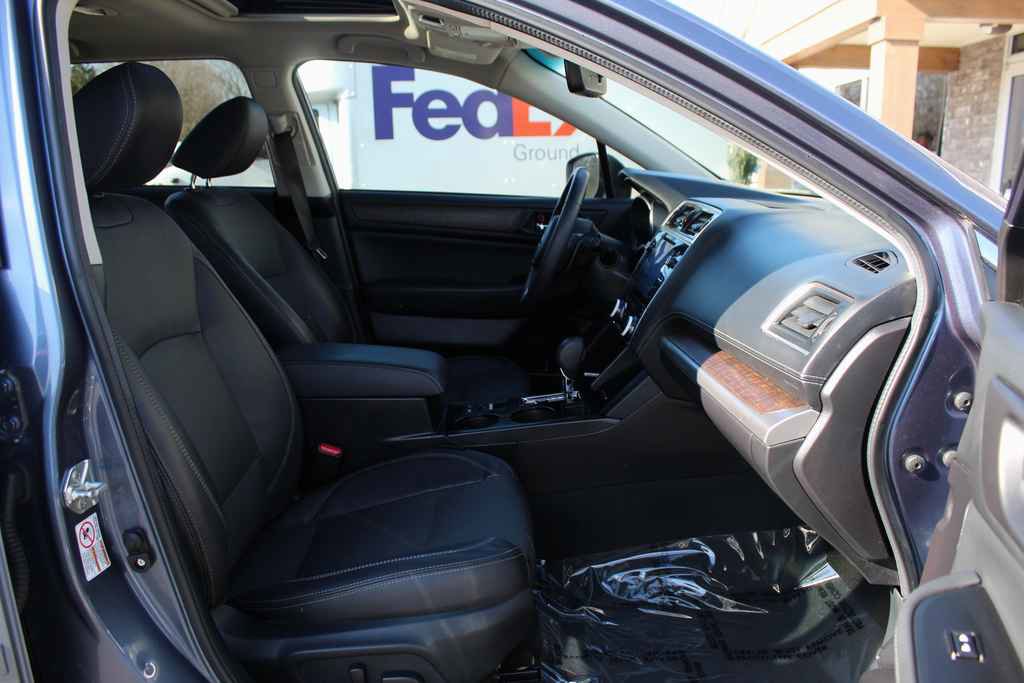 Used 2018 Subaru Outback 2.5i Limited image 35