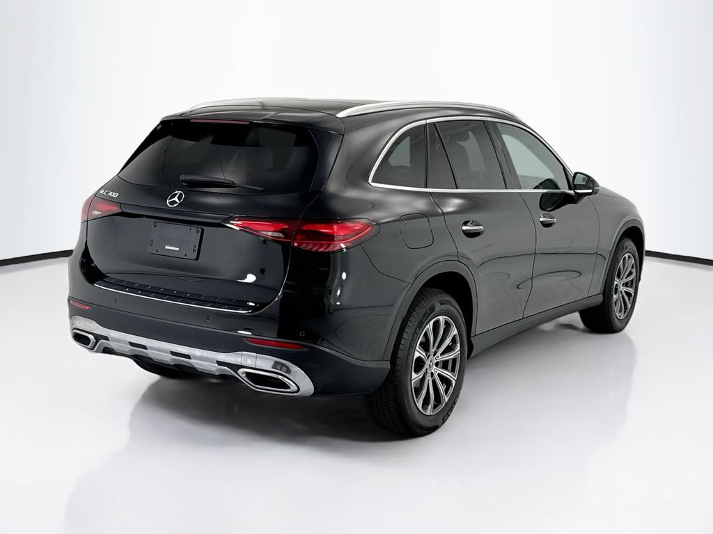 Used 2023 Mercedes-Benz GLC 300 image 5