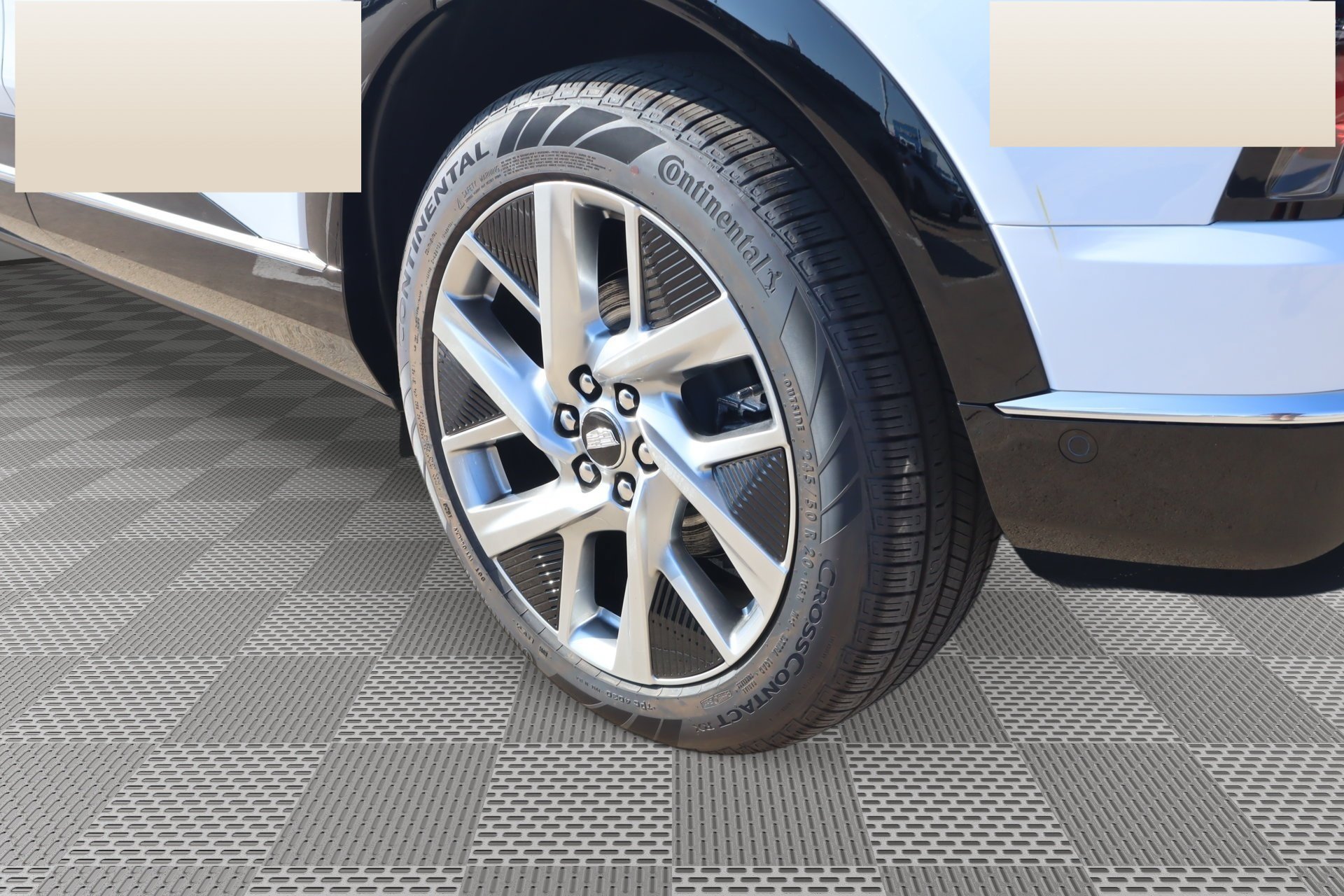 New 2027 Cadillac Optiq Premium Luxury AWD/4WD image 20