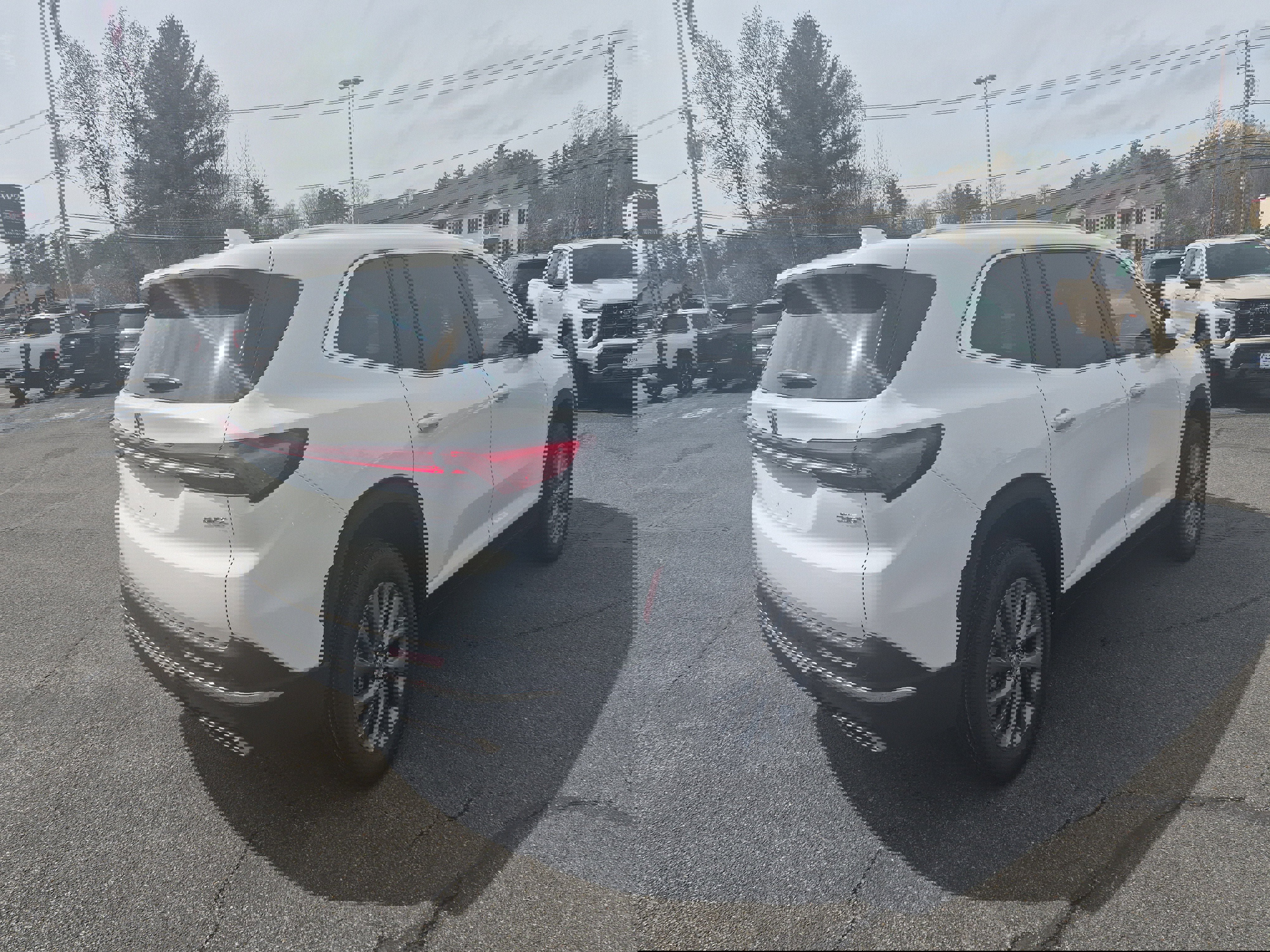 Used 2026 Buick Enclave Preferred image 4