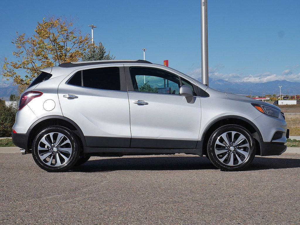 Used 2021 Buick Encore Preferred AWD/4WD image 6