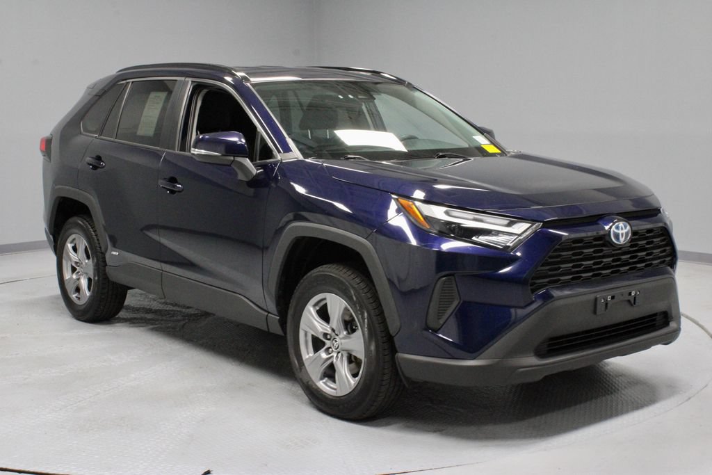 Used 2022 Toyota RAV4 XLE