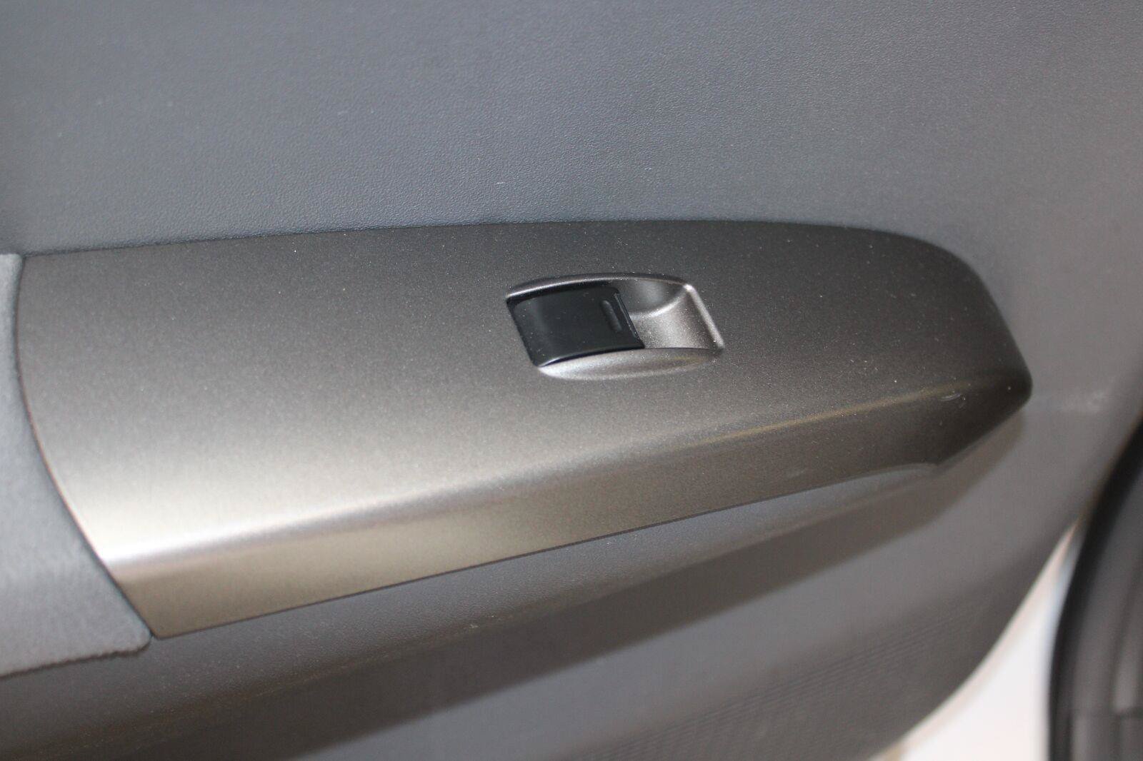 Used 2008 Toyota Prius FWD image 46