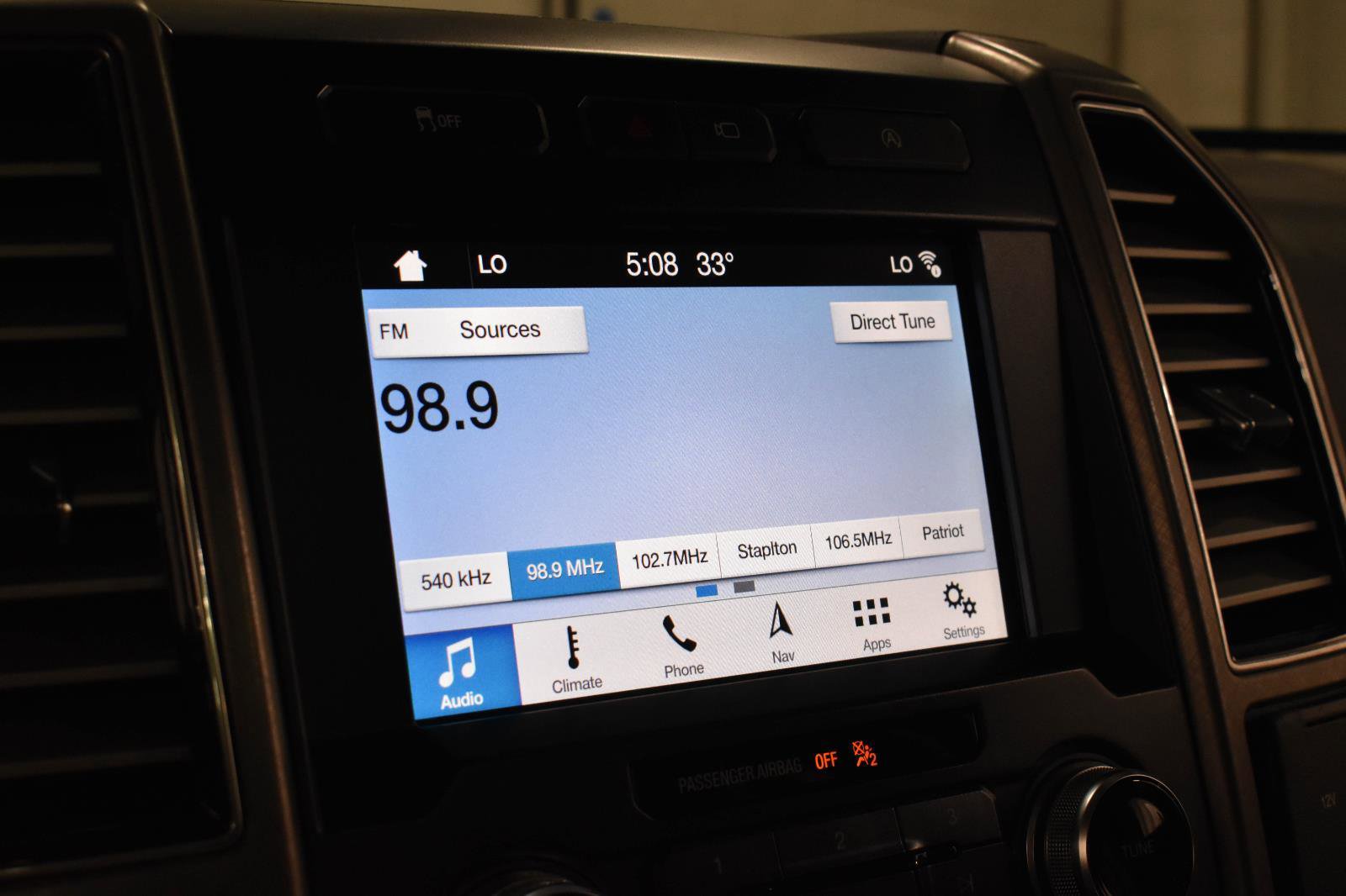 Used 2019 Ford F150 Limited w/ Trailer Tow Package image 16