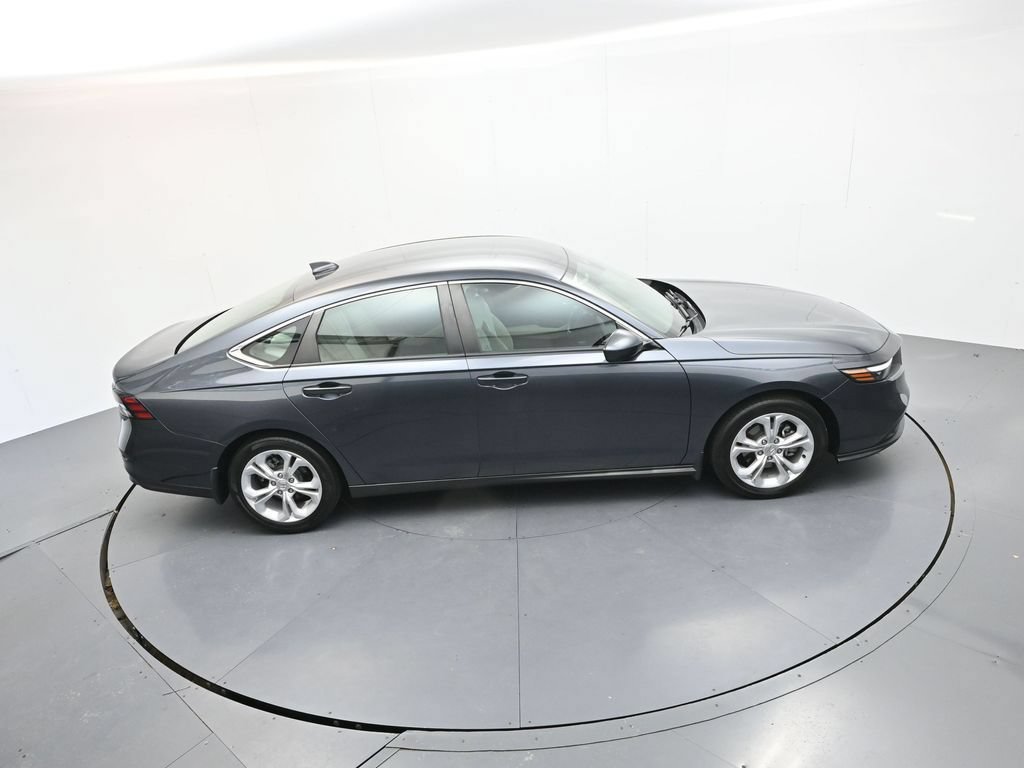 Used 2023 Honda Accord LX image 30