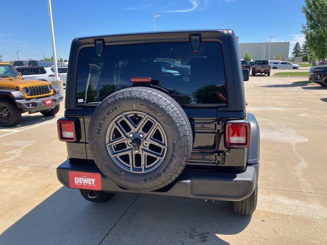 New 2026 Jeep Wrangler Unlimited Sport AWD/4WD image 7
