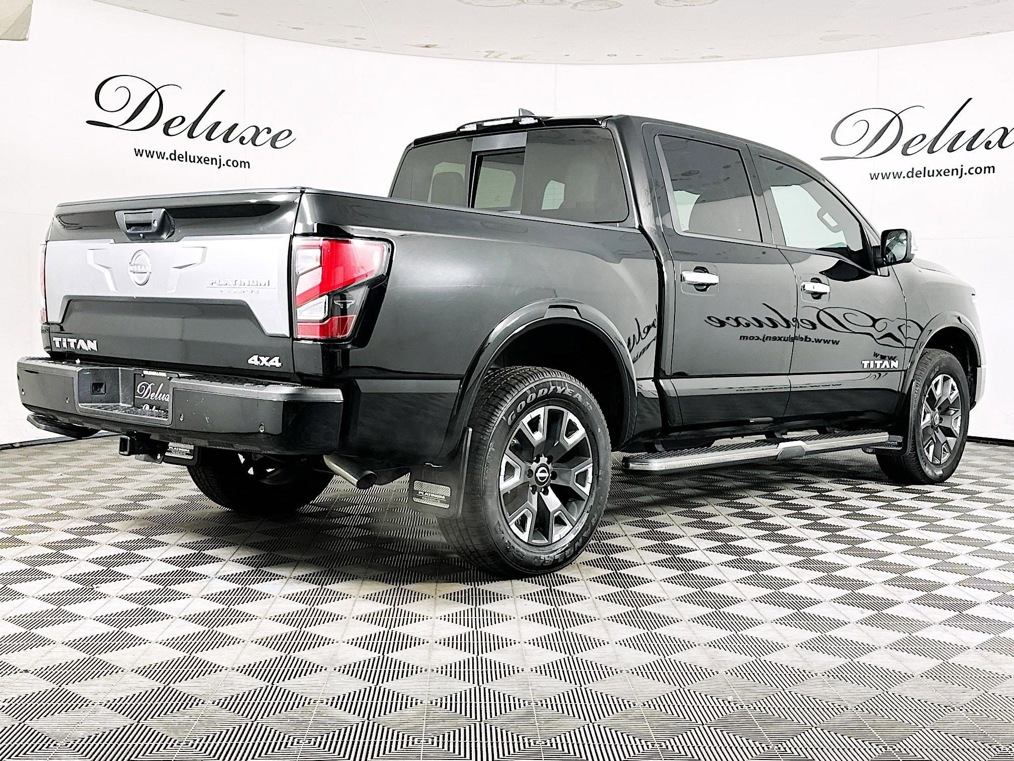 Used 2023 Nissan Titan Platinum Reserve w/ Moonroof Package image 6