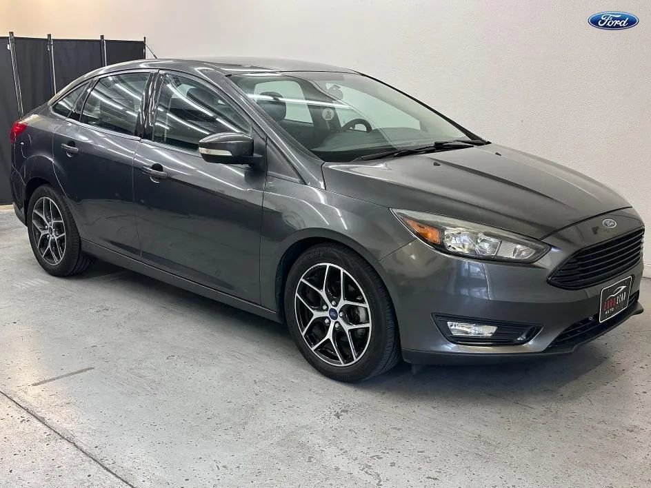 Used 2017 Ford Focus SE
