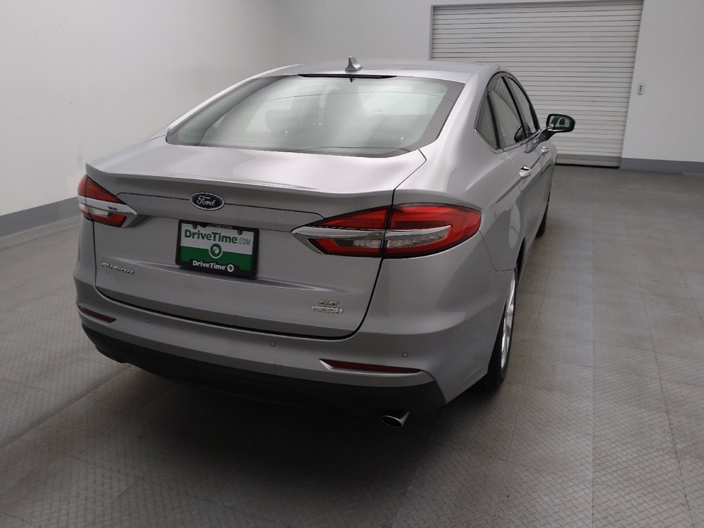 Used 2020 Ford Fusion SE image 7