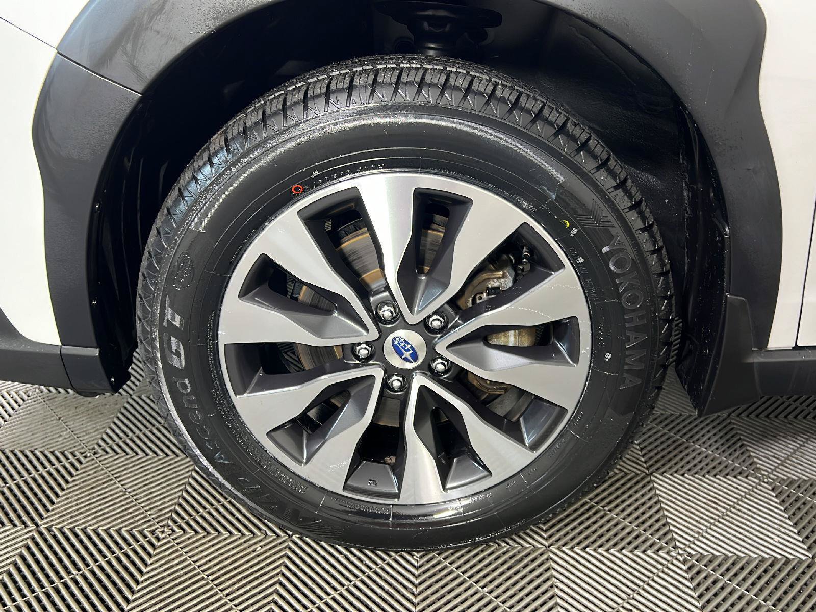 Used 2024 Subaru Outback Touring XT AWD/4WD image 10