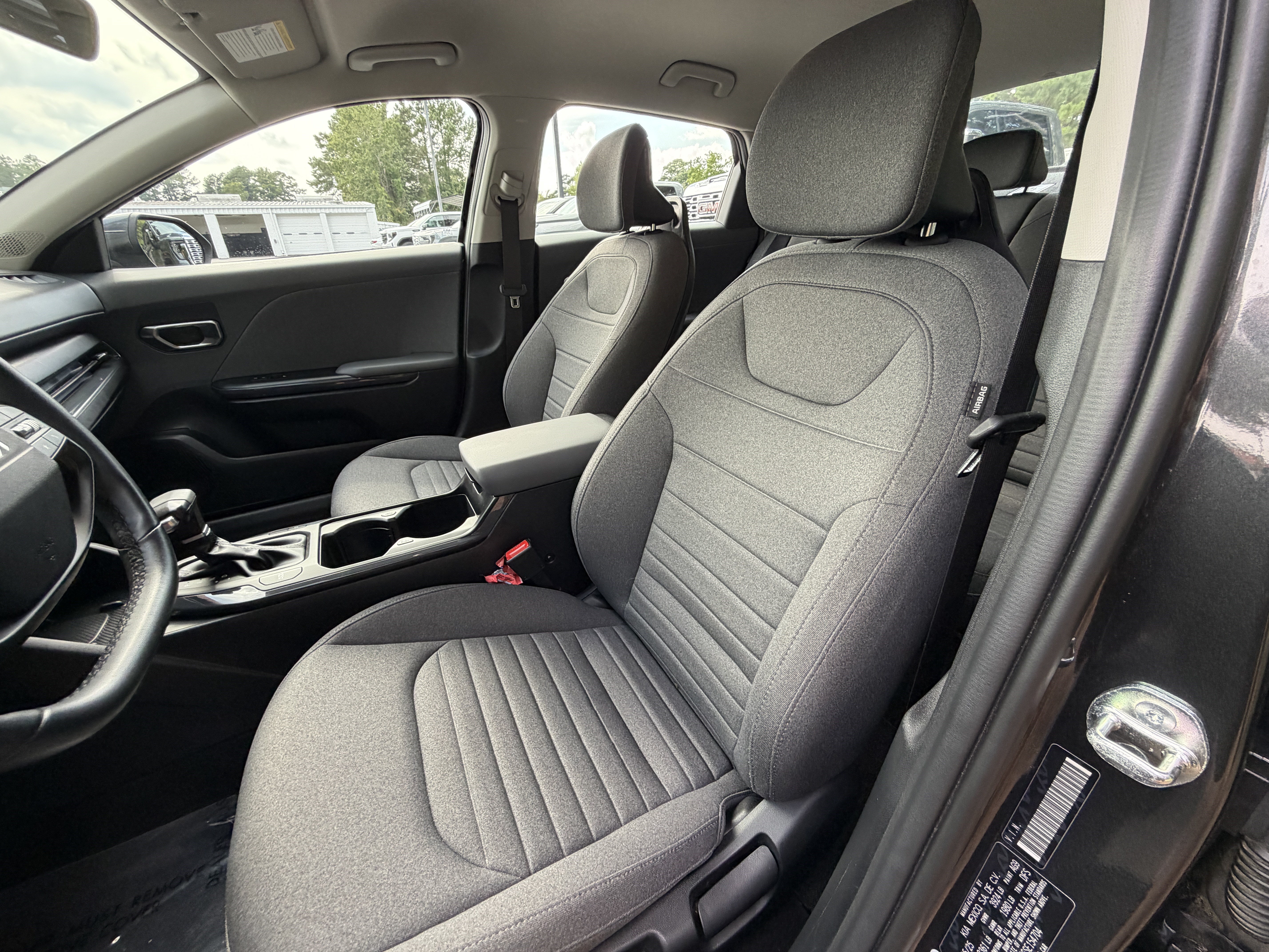 Used 2025 Kia K4 EX FWD image 45