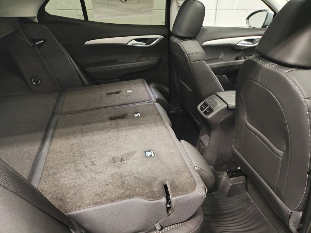 New 2026 Buick Envision Avenir image 13