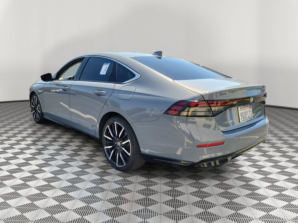 Certified 2023 Honda Accord Touring image 4