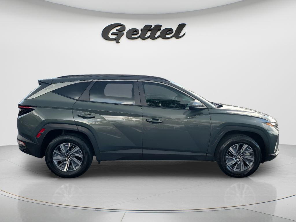 Certified 2022 Hyundai Tucson Blue w/ Cargo Package AWD/4WD image 4