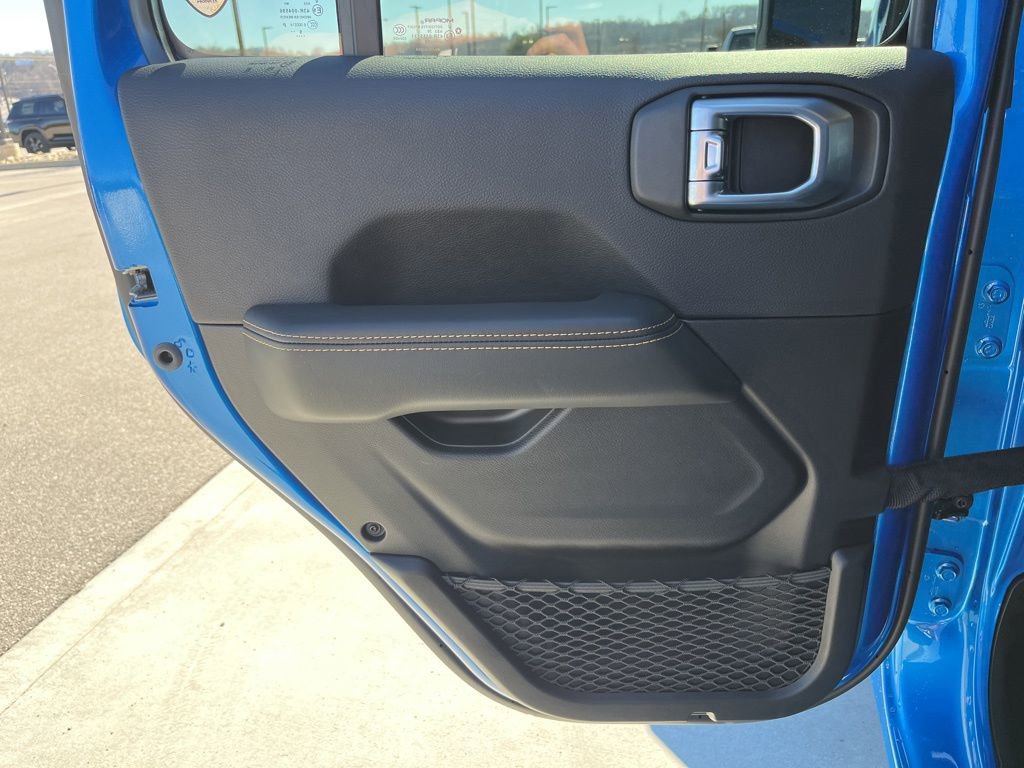 New 2026 Jeep Gladiator Sport image 15