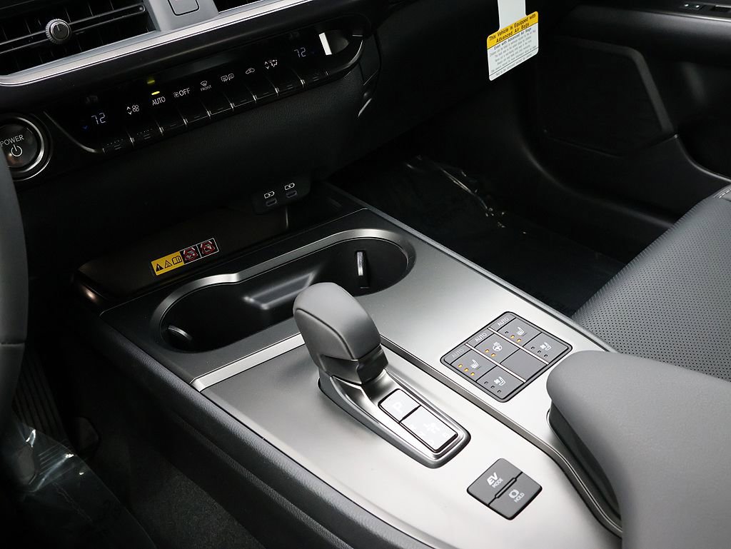 New 2026 Lexus UX 300h AWD image 24