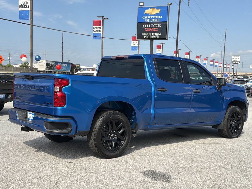 Used 2024 Chevrolet Silverado 1500 Custom w/ LPO, Dark Essentials Package RWD image 23