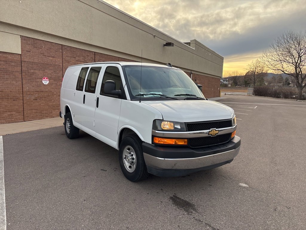 Used 2024 Chevrolet Express 2500 w/ Driver Convenience Package image 7