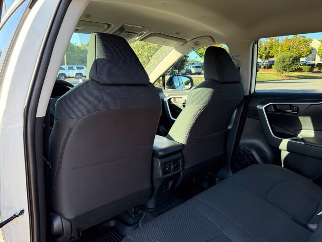 Used 2023 Toyota RAV4 LE FWD image 28