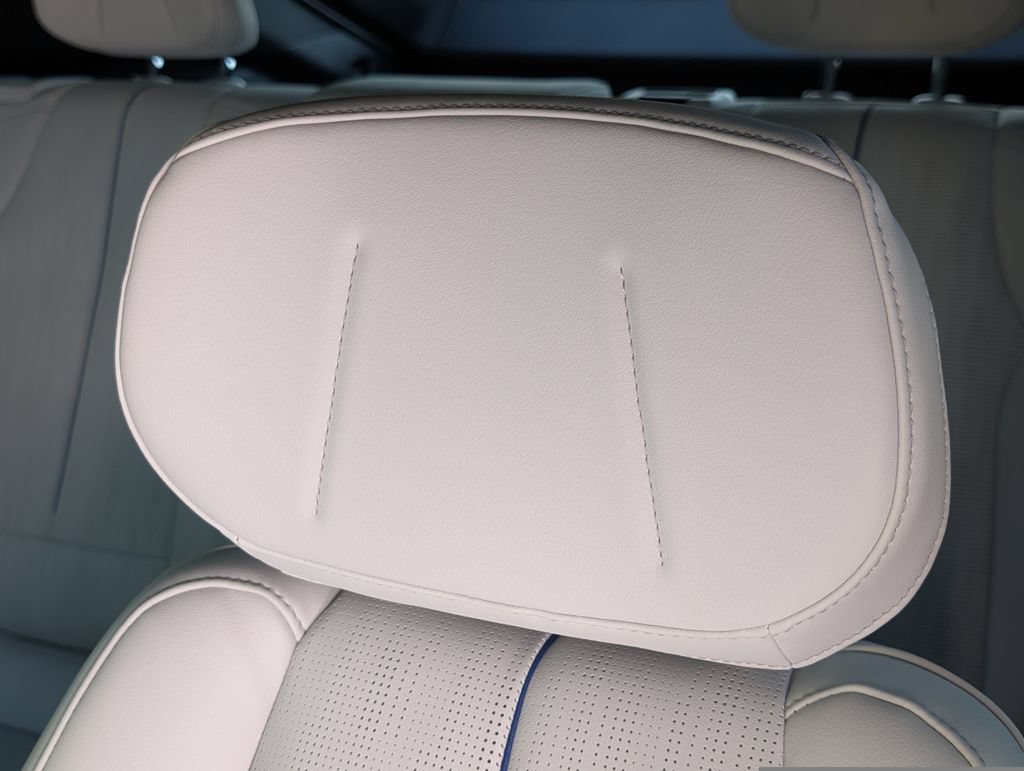 New 2026 Cadillac Lyriq Sport AWD/4WD image 15