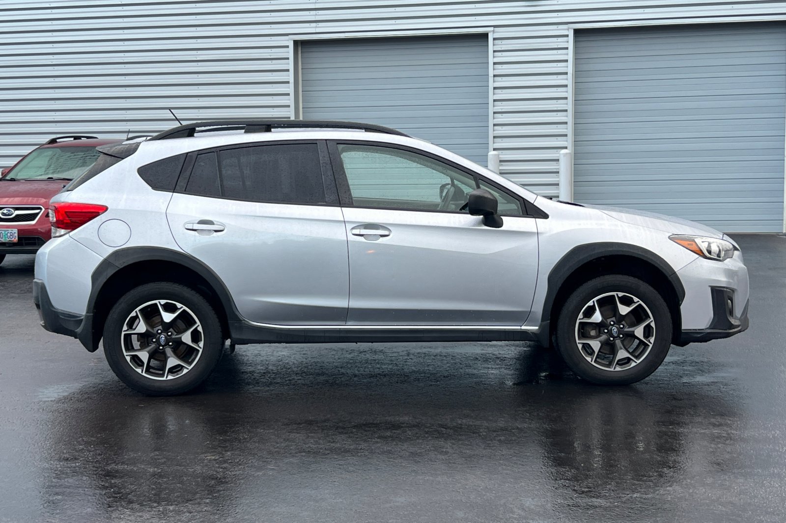 Used 2019 Subaru Crosstrek 2.0i w/ Eyesight System image 3