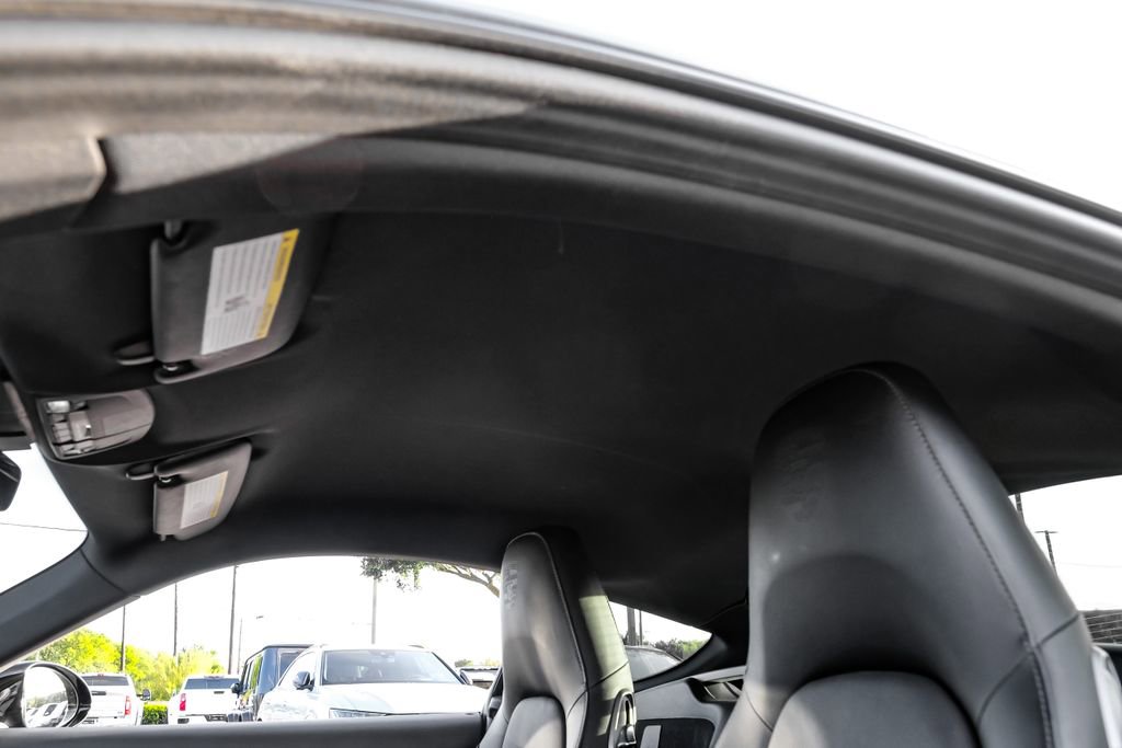 Used 2021 Porsche 718 Cayman w/ Premium Package image 39