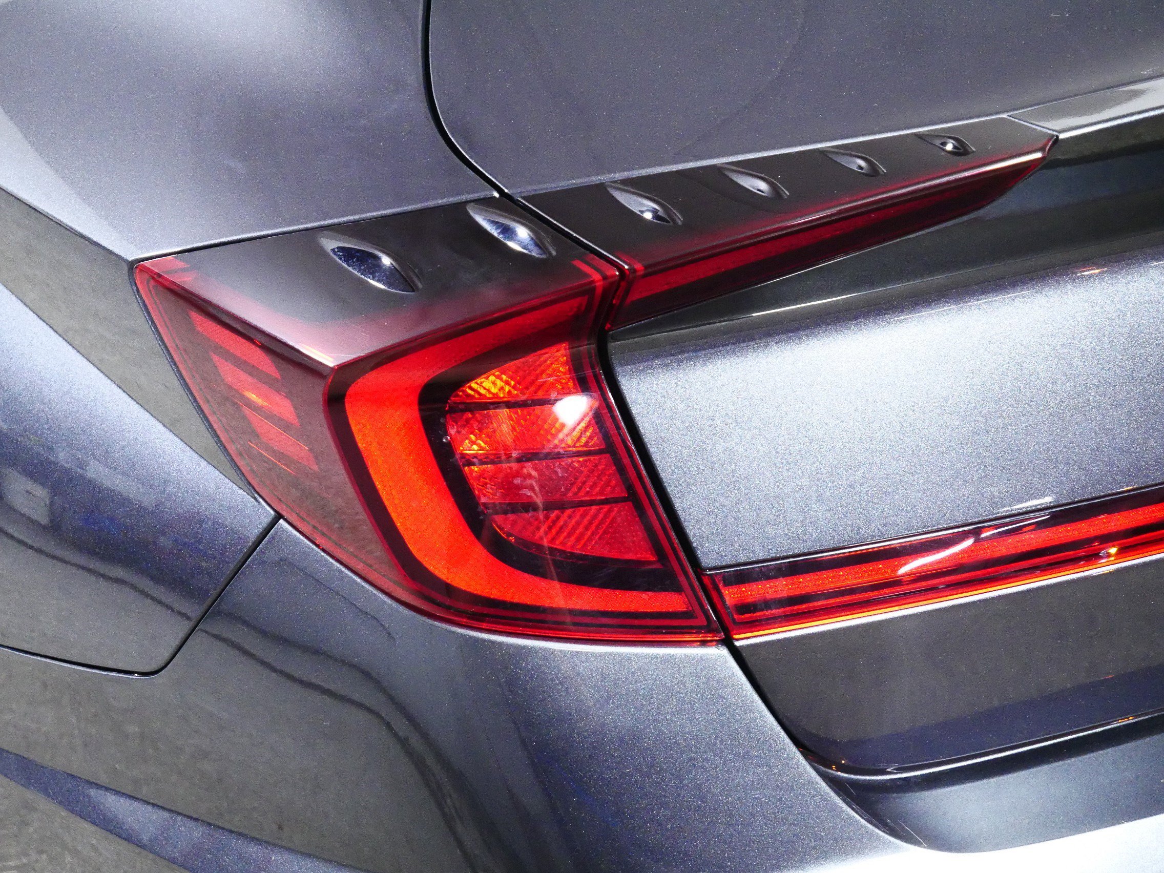 Used 2020 Hyundai Sonata SEL w/ Premium + Sunroof Package image 17