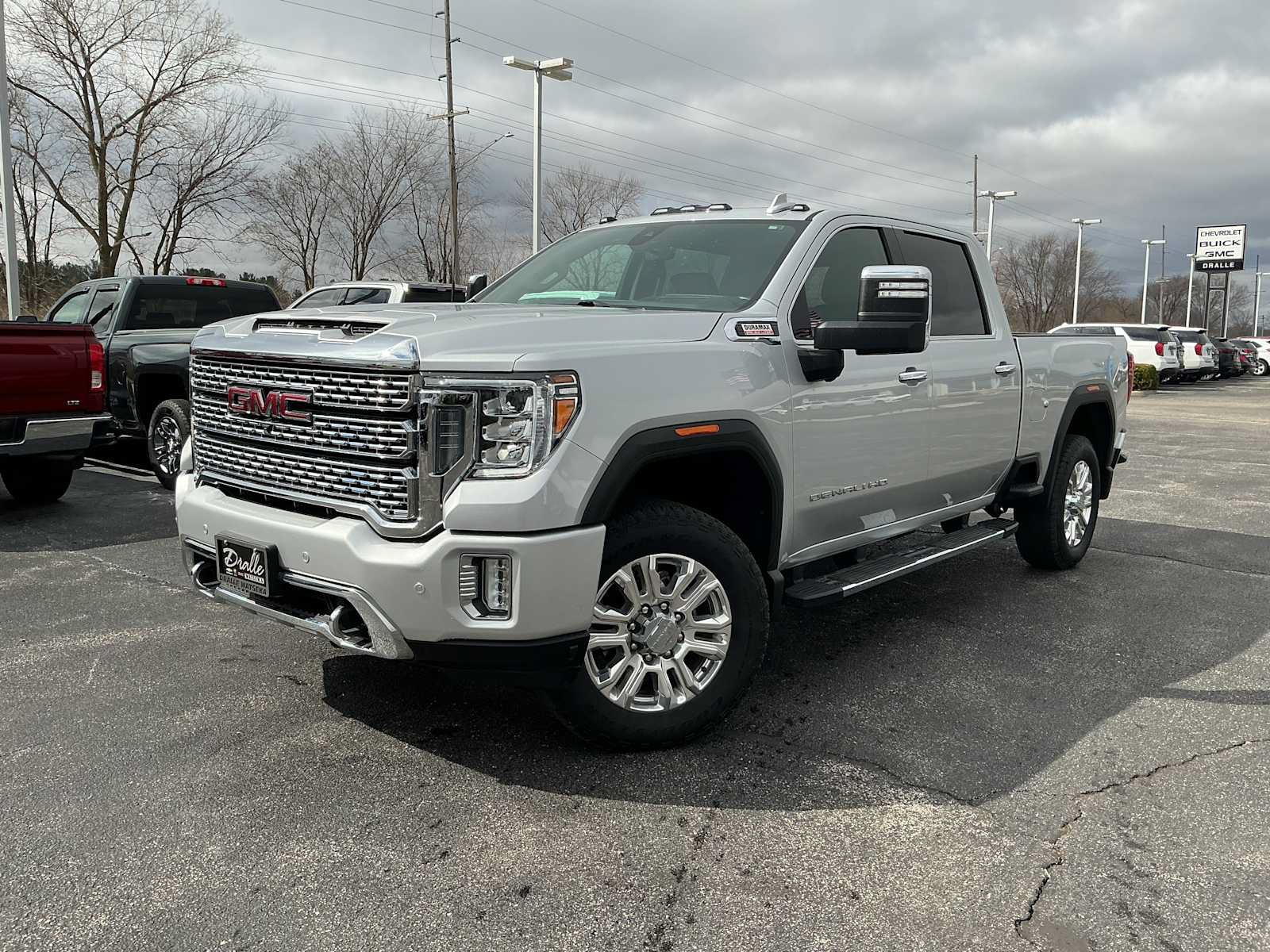 Used 2021 GMC Sierra 2500 Denali w/ Denali Ultimate Package AWD/4WD image 3
