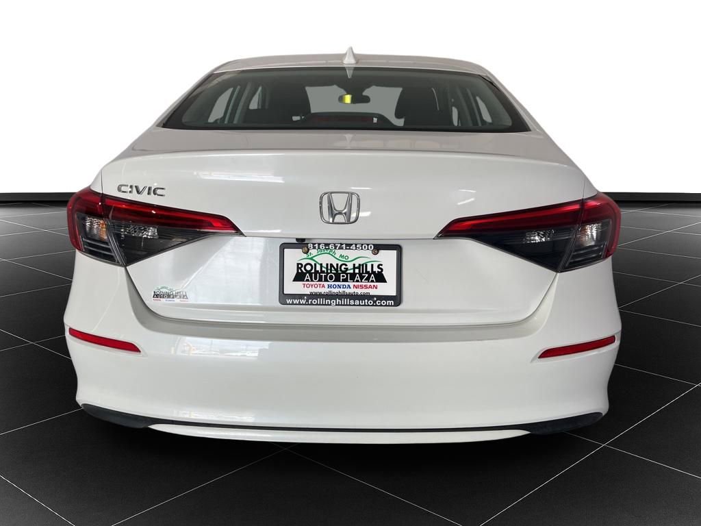 Used 2023 Honda Civic LX image 4