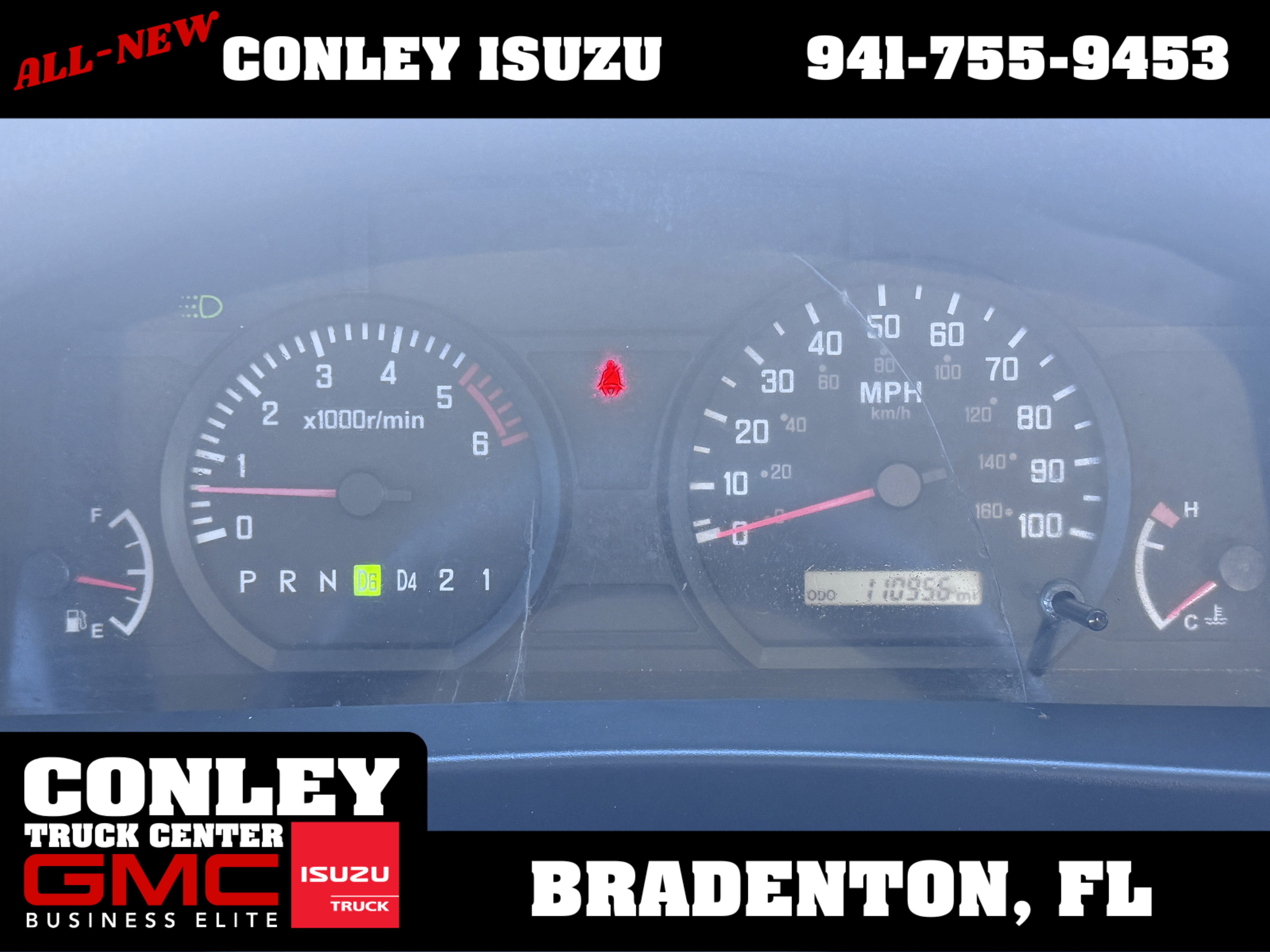 Used 2019 Isuzu NPR image 14