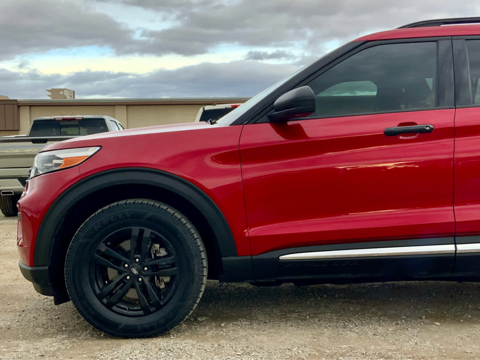 Used 2021 Ford Explorer XLT w/ Class III Trailer Tow Package image 10