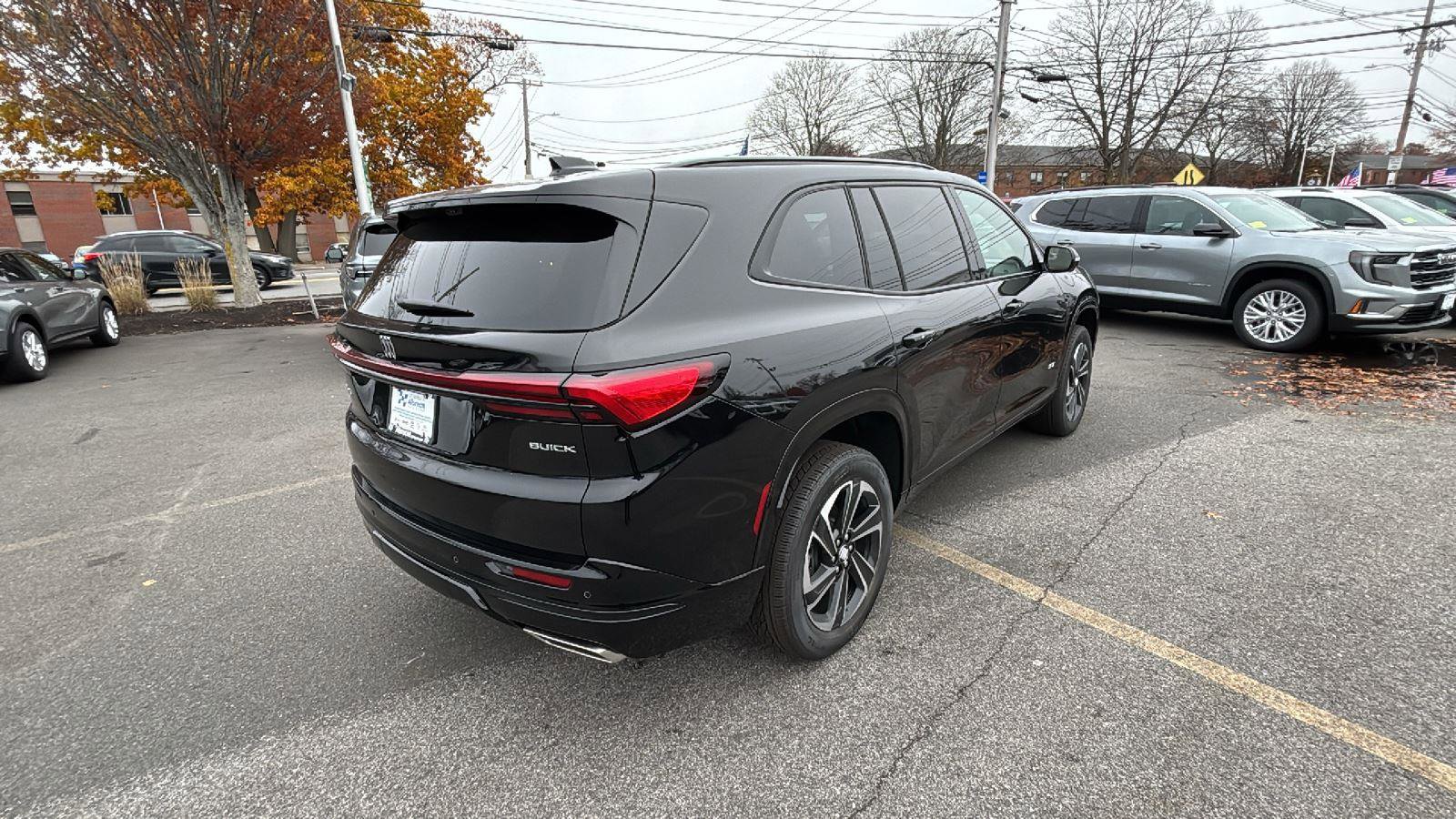 New 2026 Buick Enclave Sport Touring w/ Power Package image 7