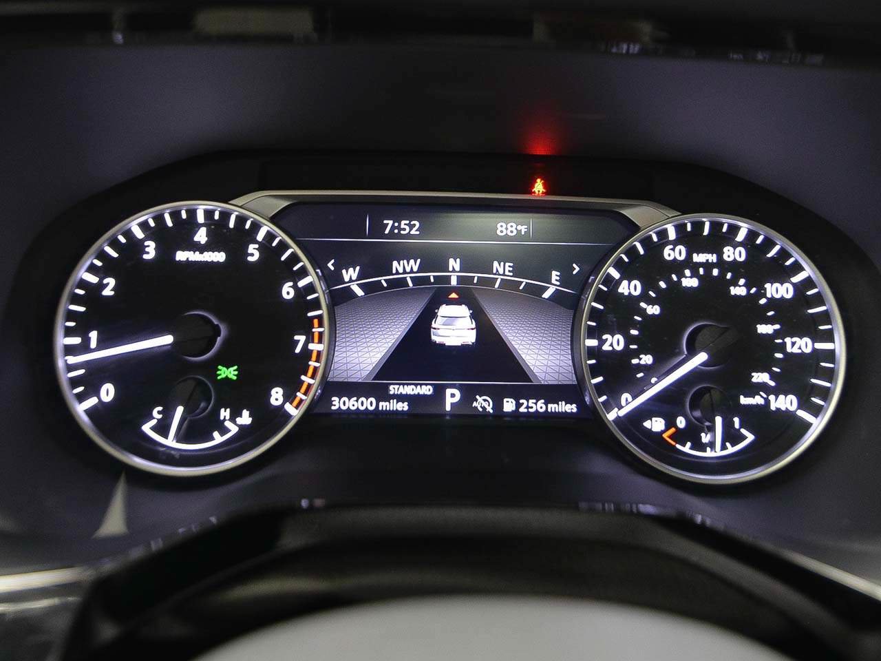 Used 2024 Nissan Pathfinder SL w/ SL Premium Package FWD image 15