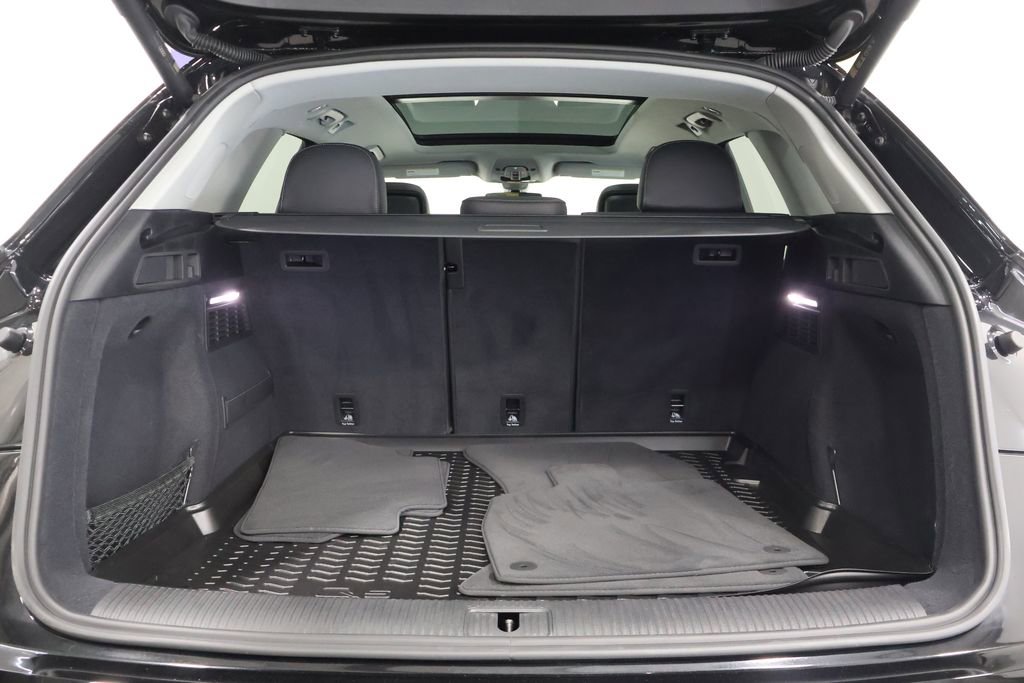 Used 2023 Audi Q5 2.0T Premium Plus w/ Premium Plus Package image 28