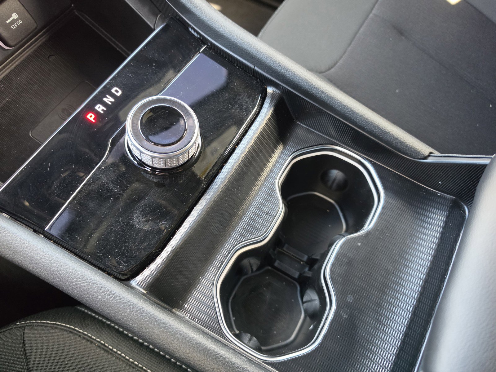 Used 2025 Jeep Grand Cherokee Laredo X w/ Luxury Tech Group I image 29