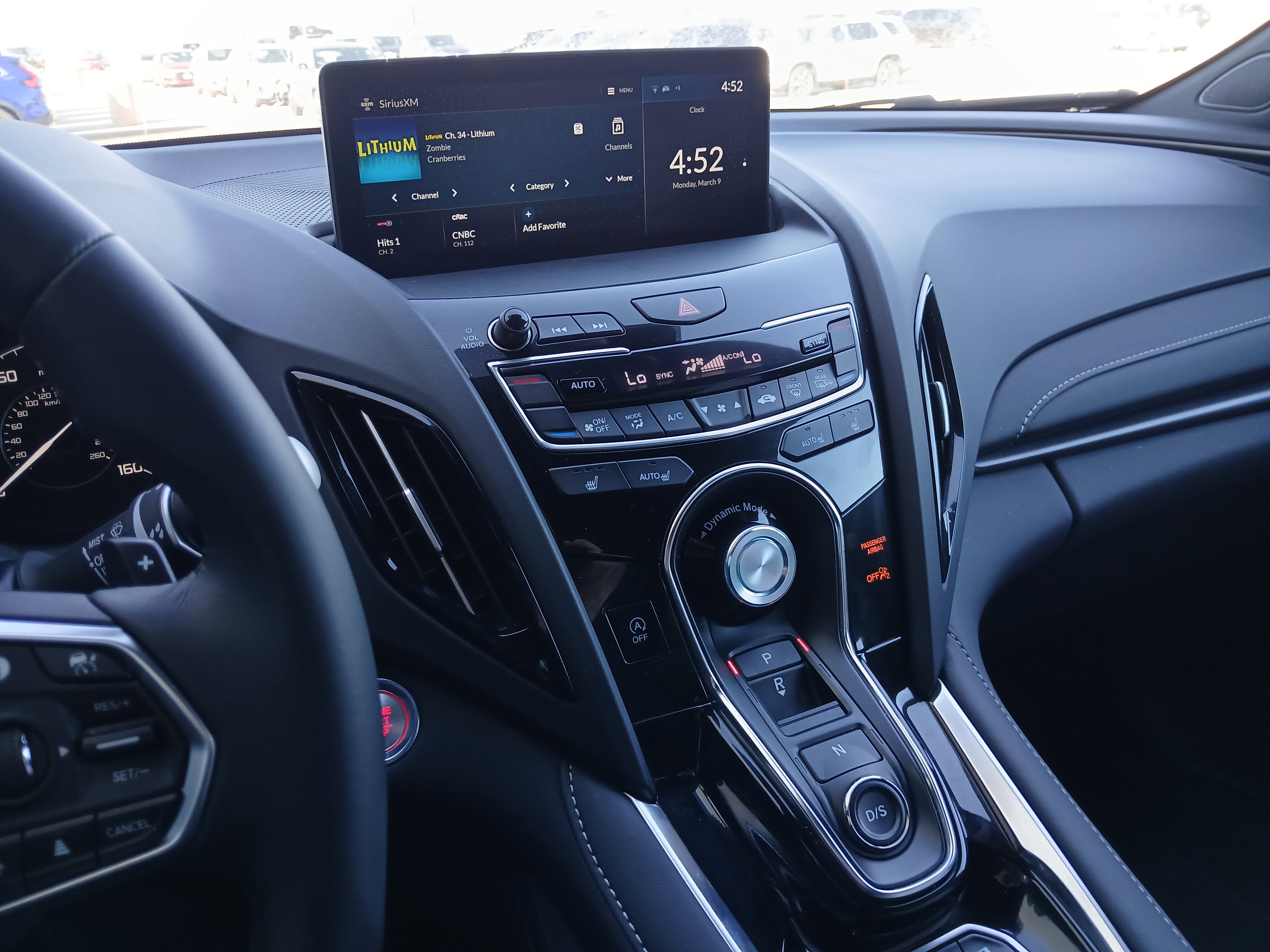 Used 2025 Acura RDX SH-AWD image 10