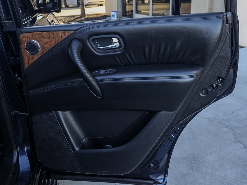 Used 2022 Nissan Armada SL w/ Captain's Chairs Package image 19