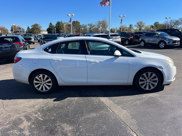 Used 2015 Buick Verano w/ Comfort Package FWD image 4