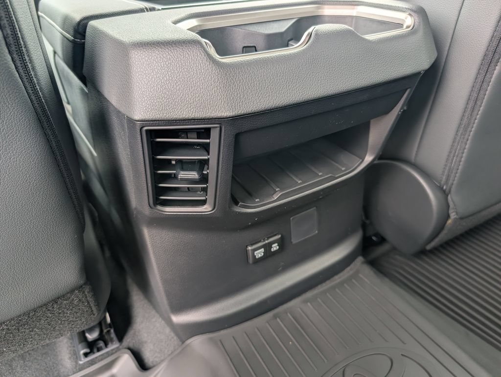 New 2026 Toyota Tundra Limited AWD/4WD image 28