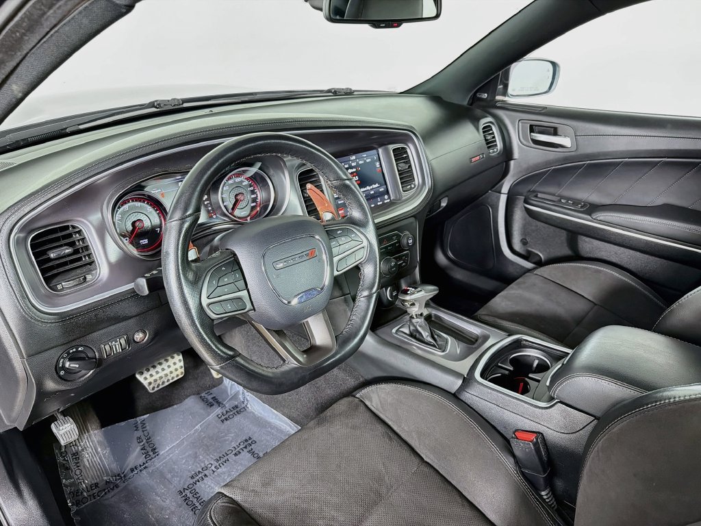 Used 2020 Dodge Charger Scat Pack RWD image 9