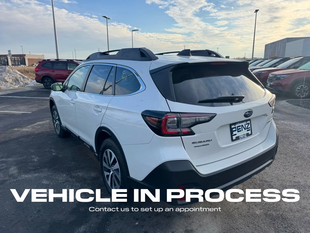 Used 2022 Subaru Outback Premium image 5